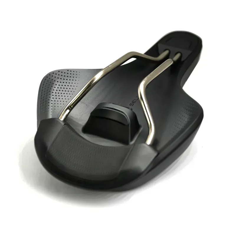 Selle Royal On Relaxed Saddle in Black-4